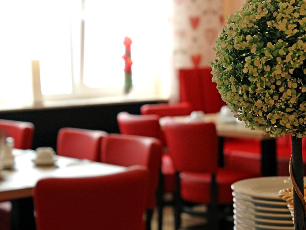 Hotel Altes Weinhaus 3*